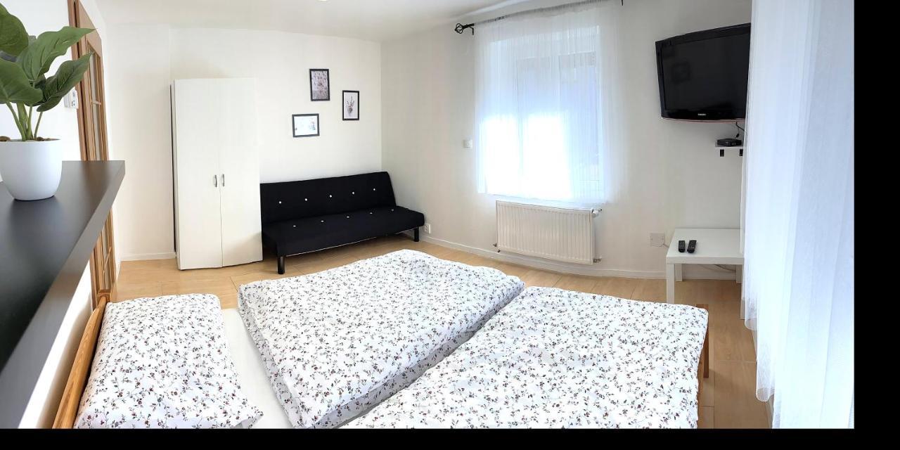 Plne Vybaveny Apartman Na Upati Jizerskych Hor リベレツ エクステリア 写真